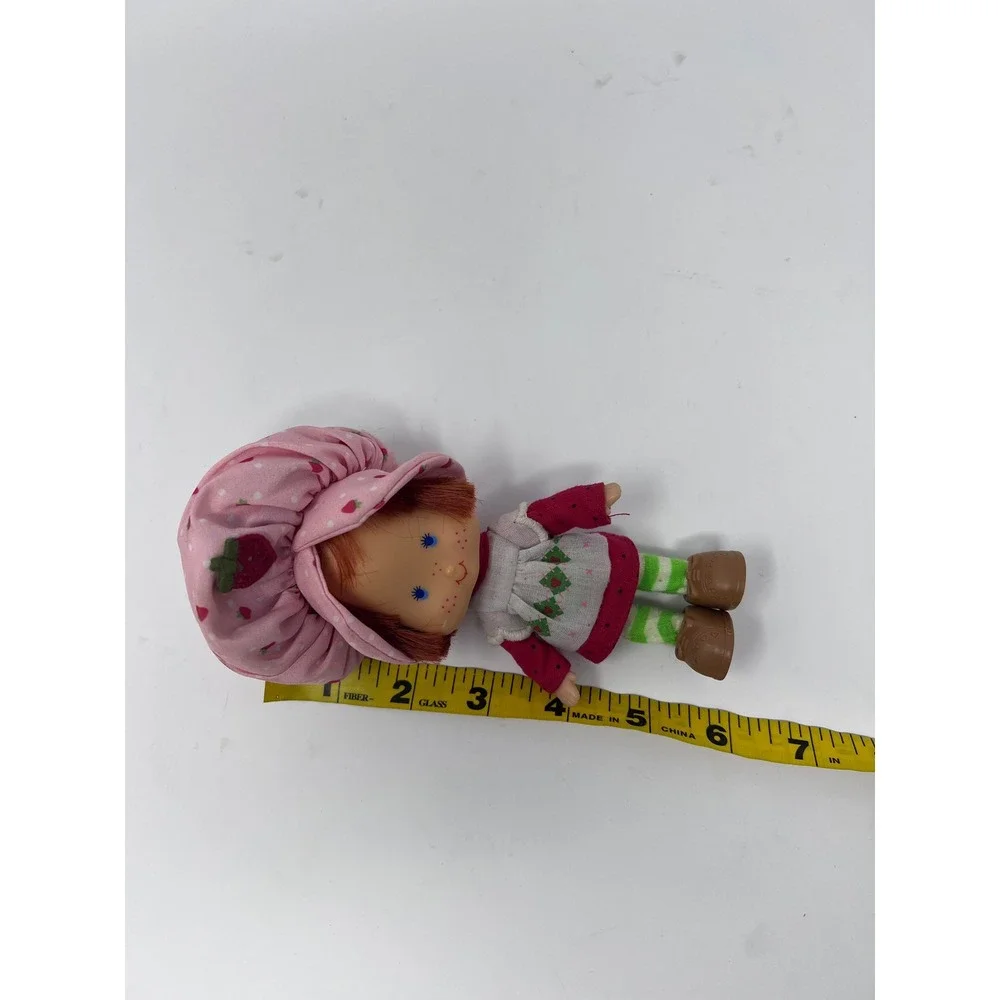 Vintage‎ Strawberry Shortcake Figurine